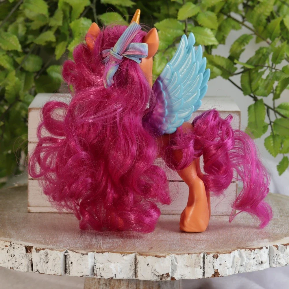 My Little Pony Sunny Starscout Alicorn Figure Pink Hair Orange F3873 Hasbro 2021